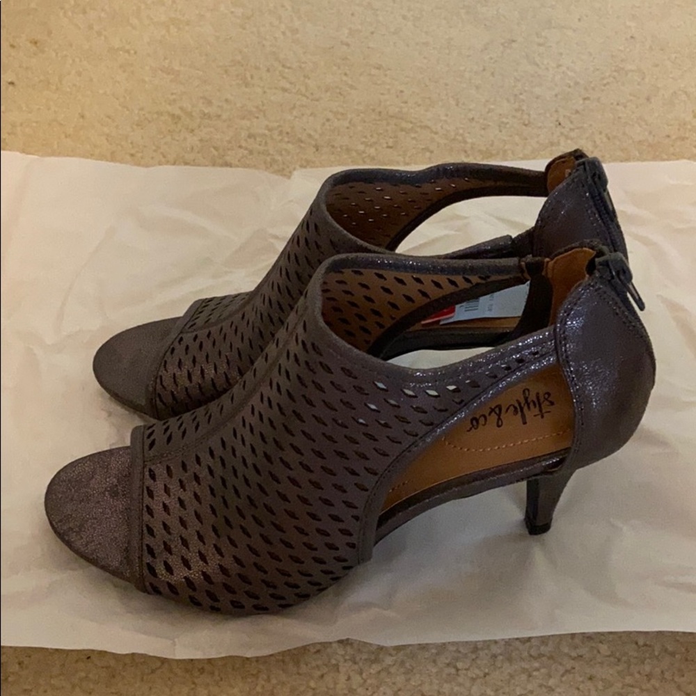 Size 8M HADDIEEFLI FLINT BY Style &Co.